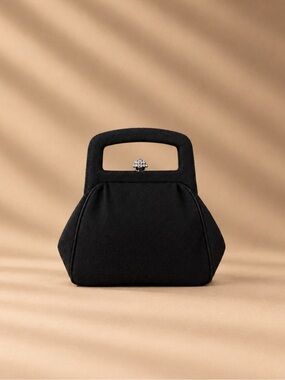 Valerie Stevens clutch